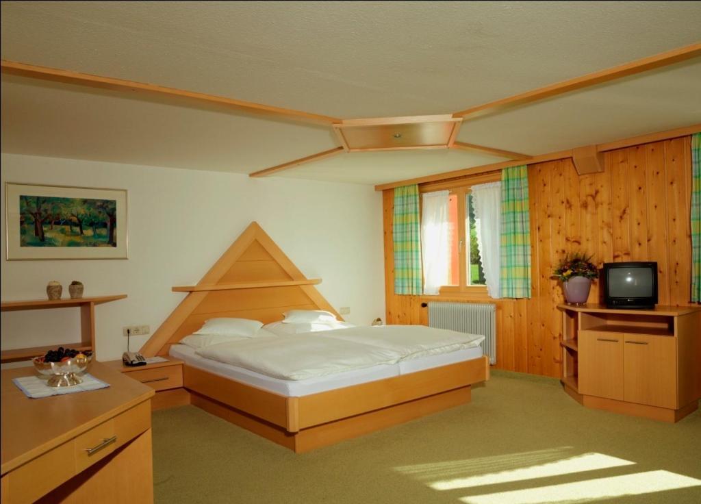 Gasthof Taube Bizau Habitación foto